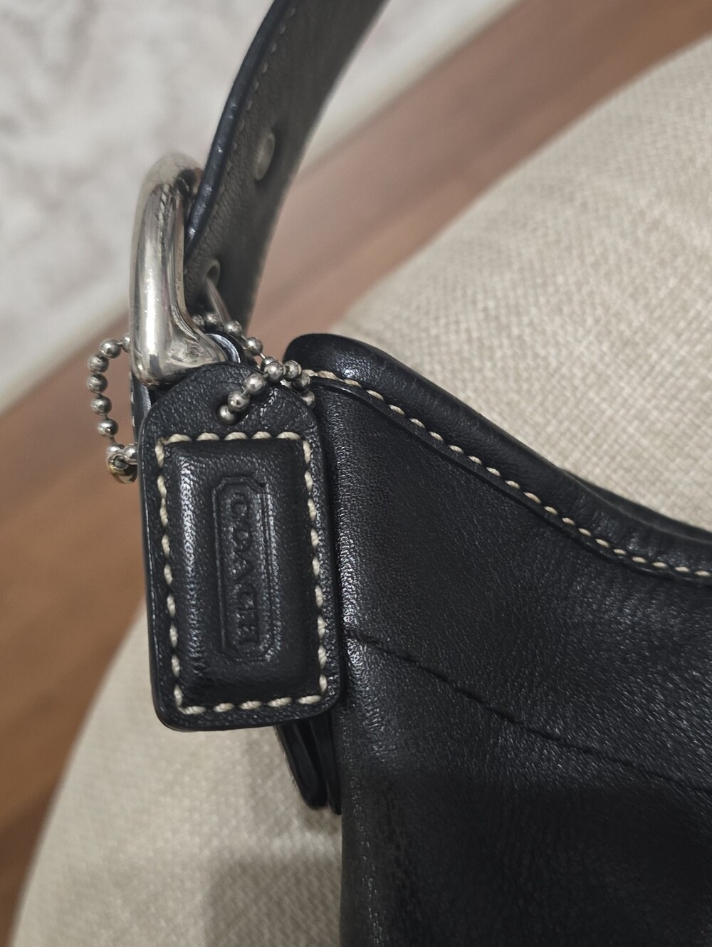 Coach Black Leather Shoulder Bag with White Stitching - Picture 11 of 11